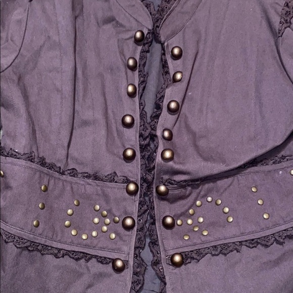 Bronze studs and brown eyelets jacket in size L - Picture 4 of 7